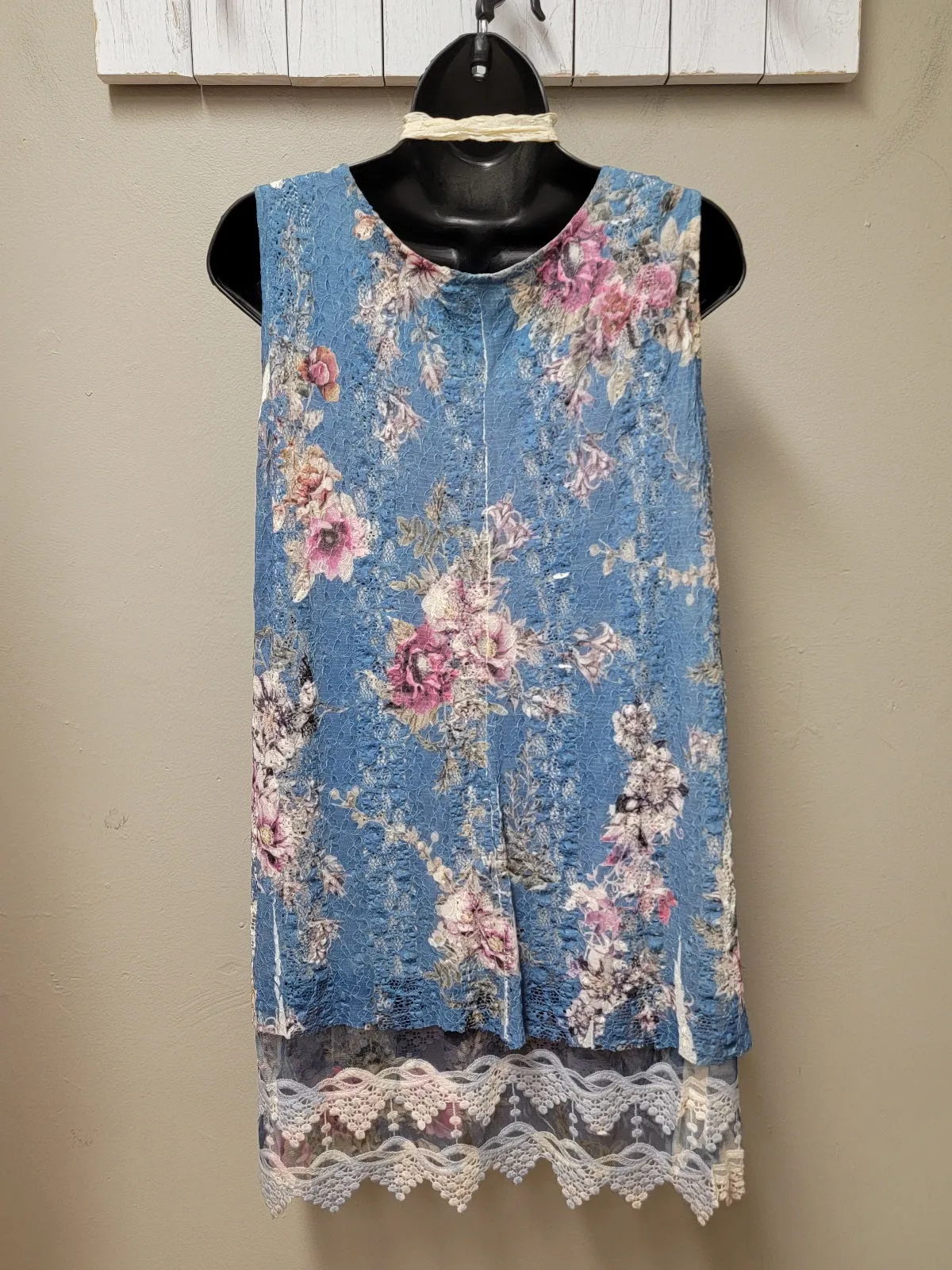 3 Color Ways - Romantic Lace Sleeveless Tunics