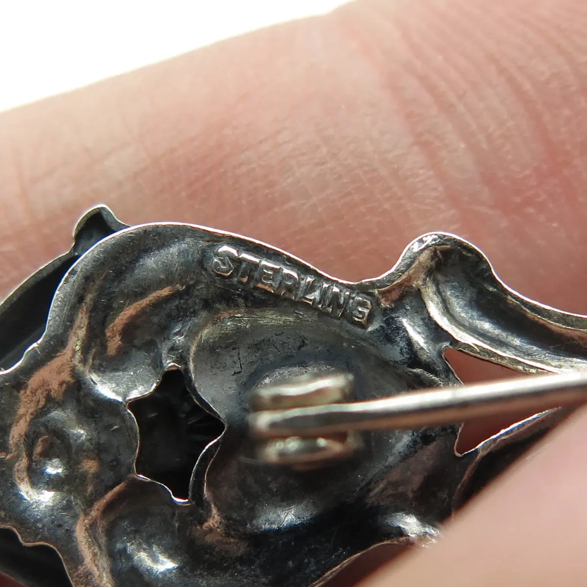 925 Sterling Silver Antique Art Deco Harp Repousse Salt & Spices Spoon Brooch