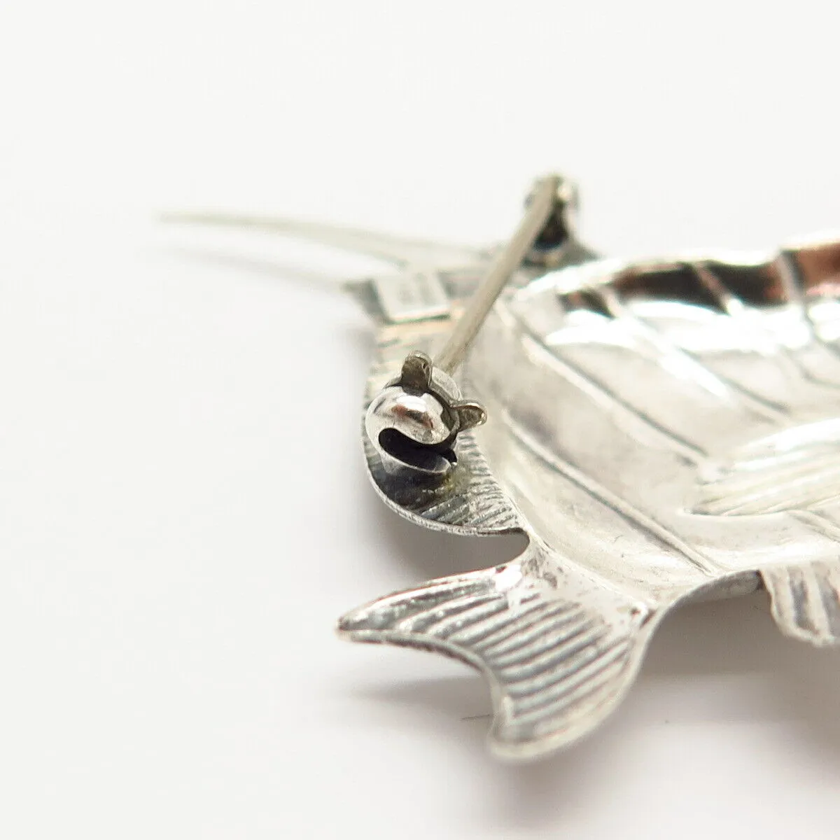 925 Sterling Silver Vintage BEAU Fish Design Pin Brooch