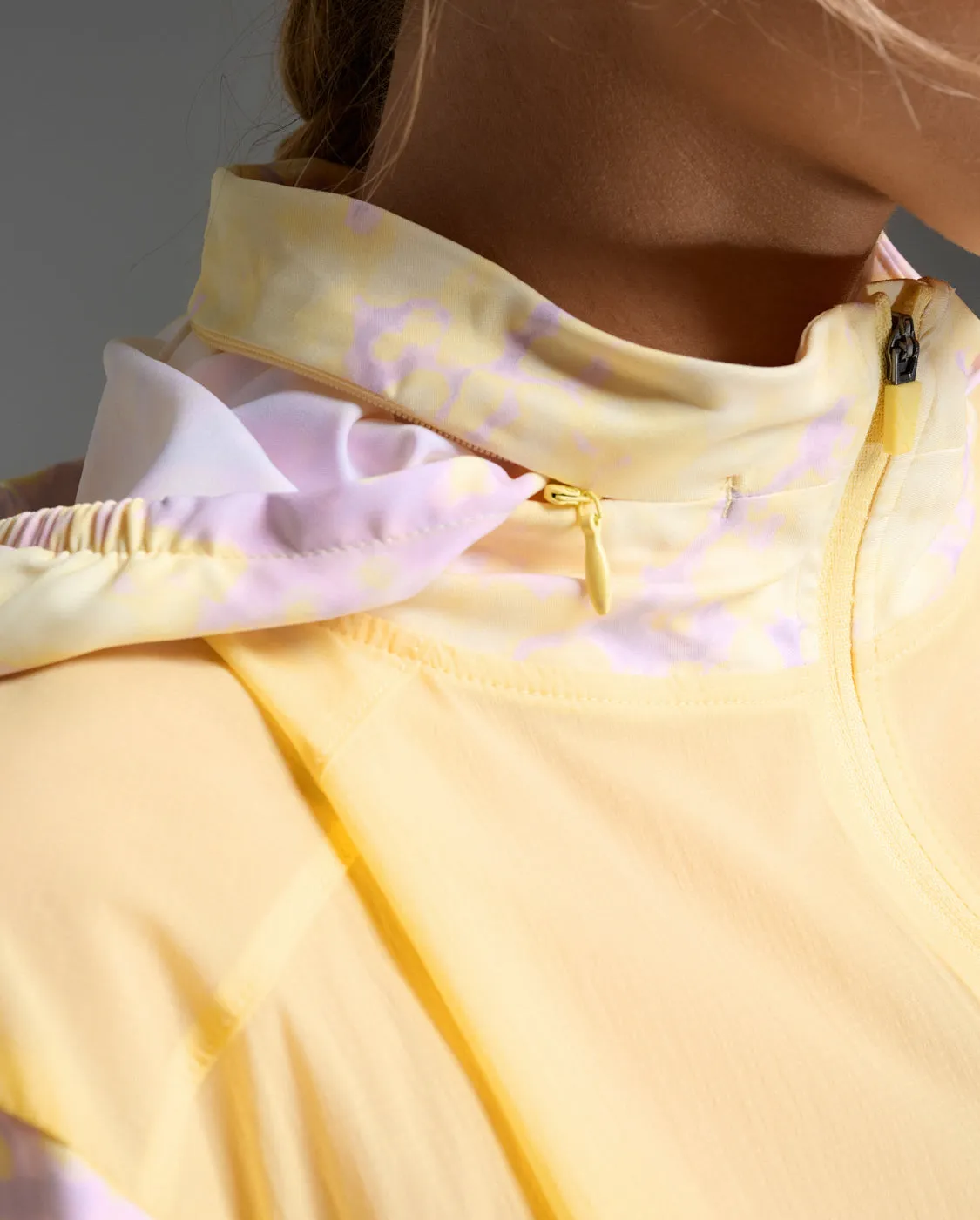 Aero Sheer Windbreaker