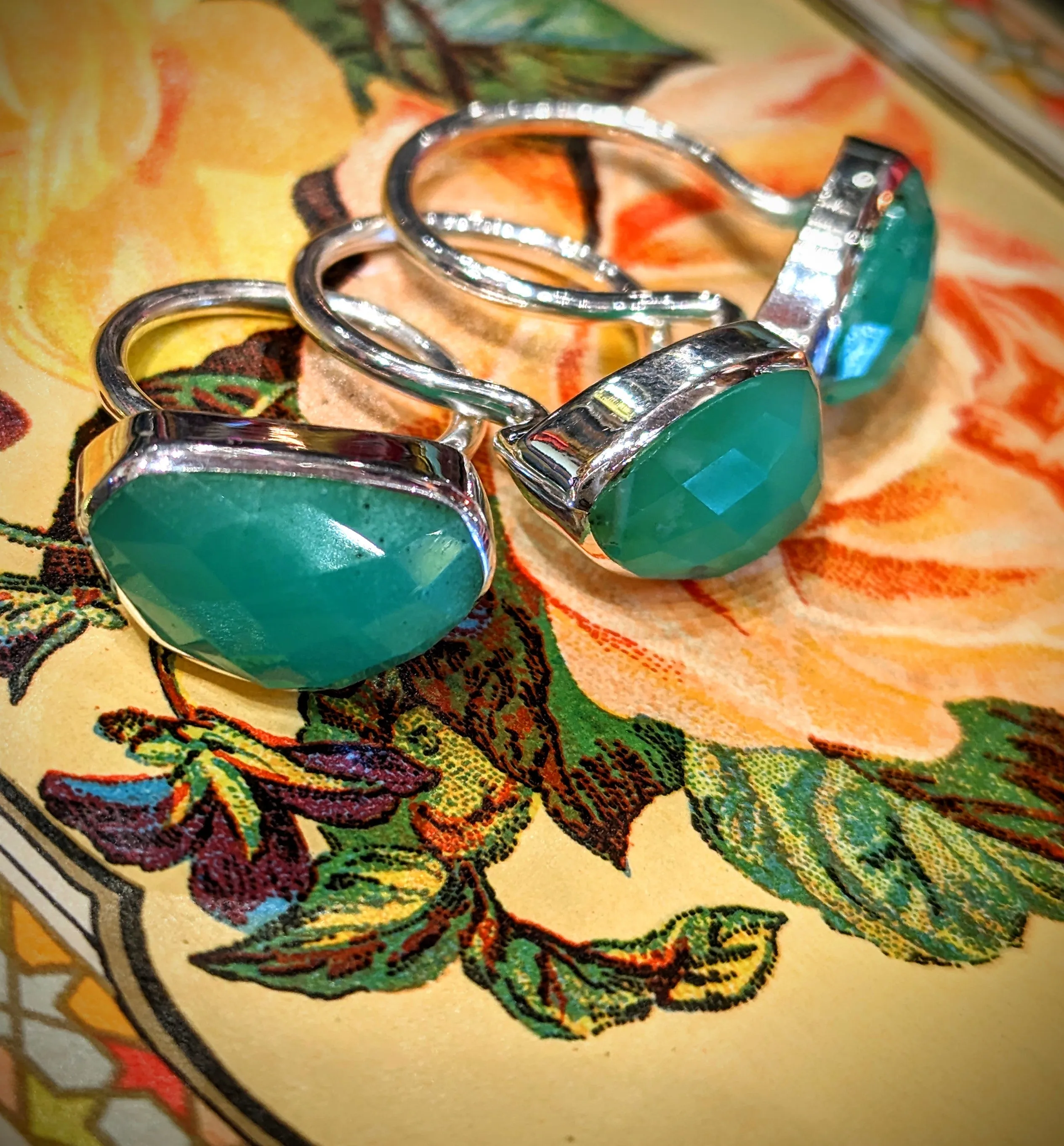 Chrysoprase rings
