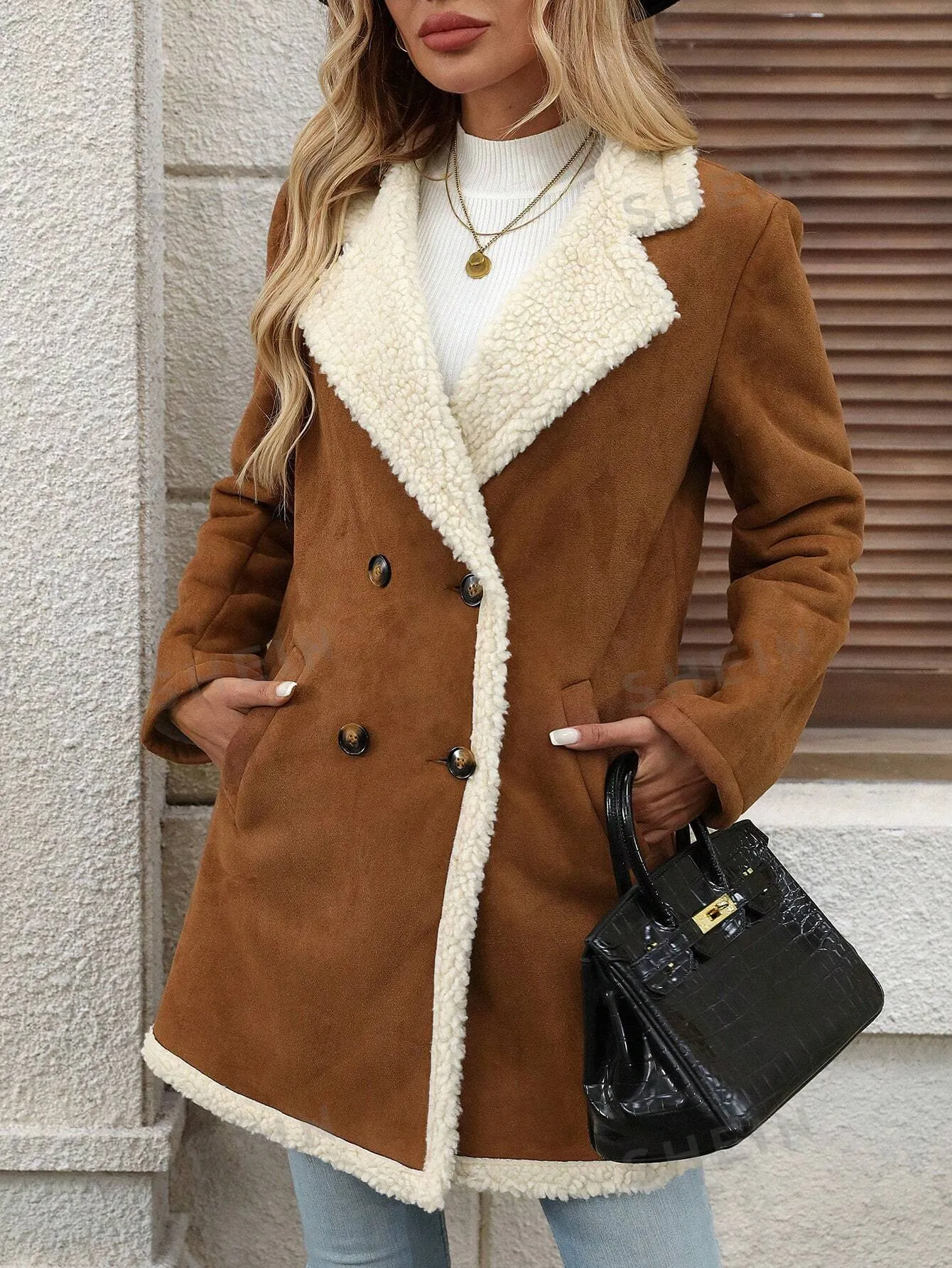 Clasi Women's Faux Fur Patchwork Front Button Simple Casual Regular Jacket