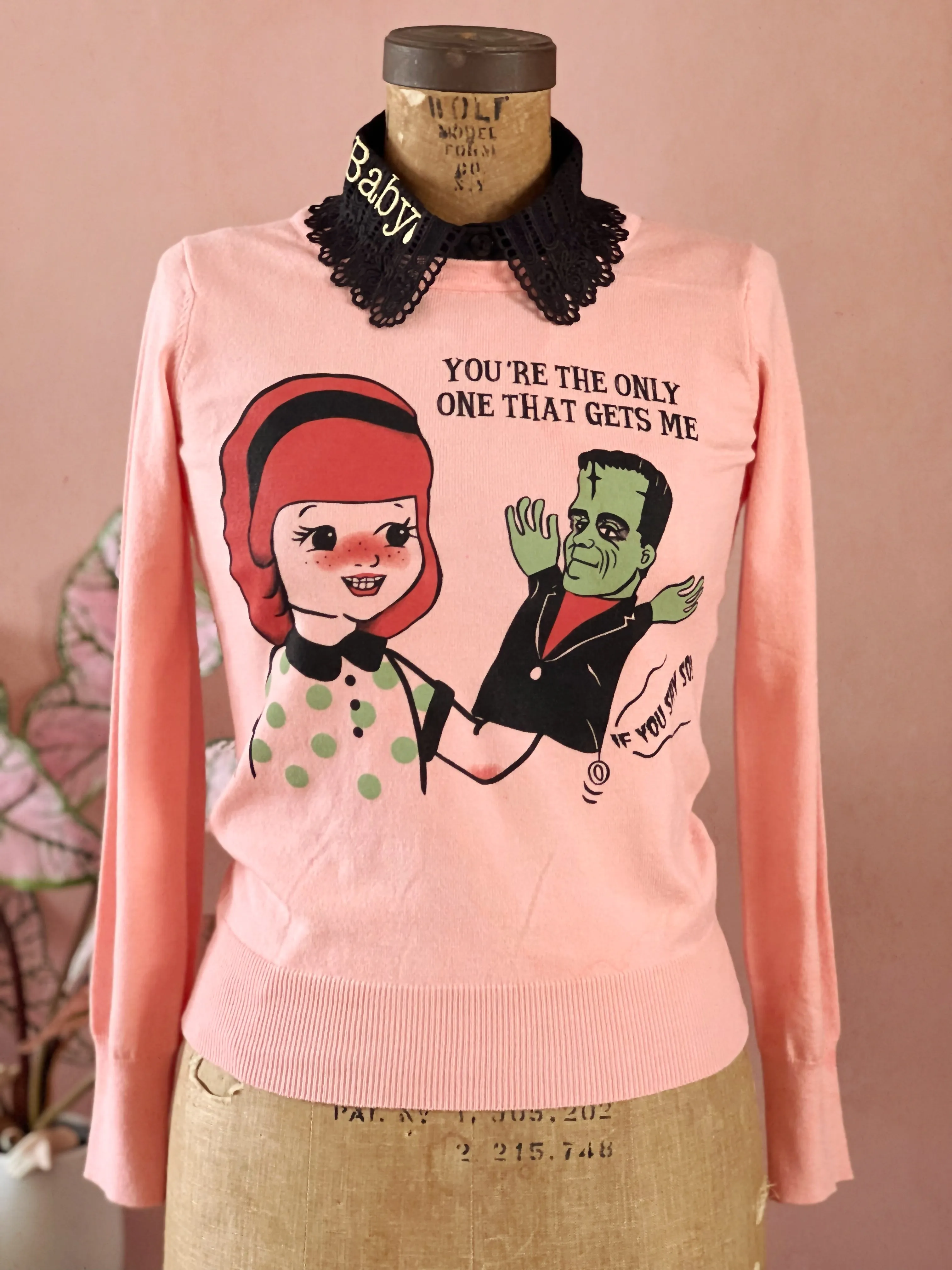 FRANKEY FRIENDS  FITTED SWEATER *PINK