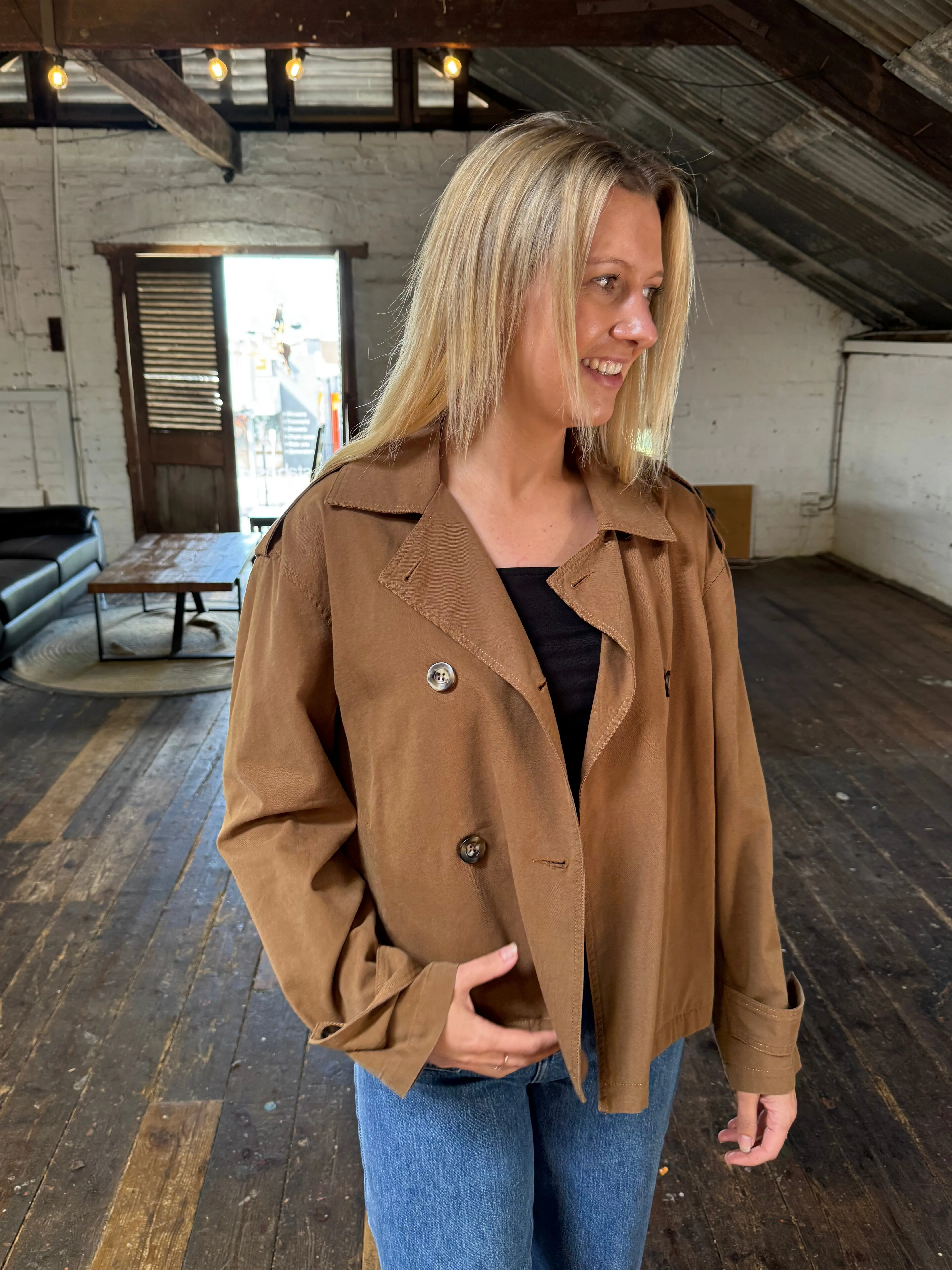 Freya Crop Trench - Toffee