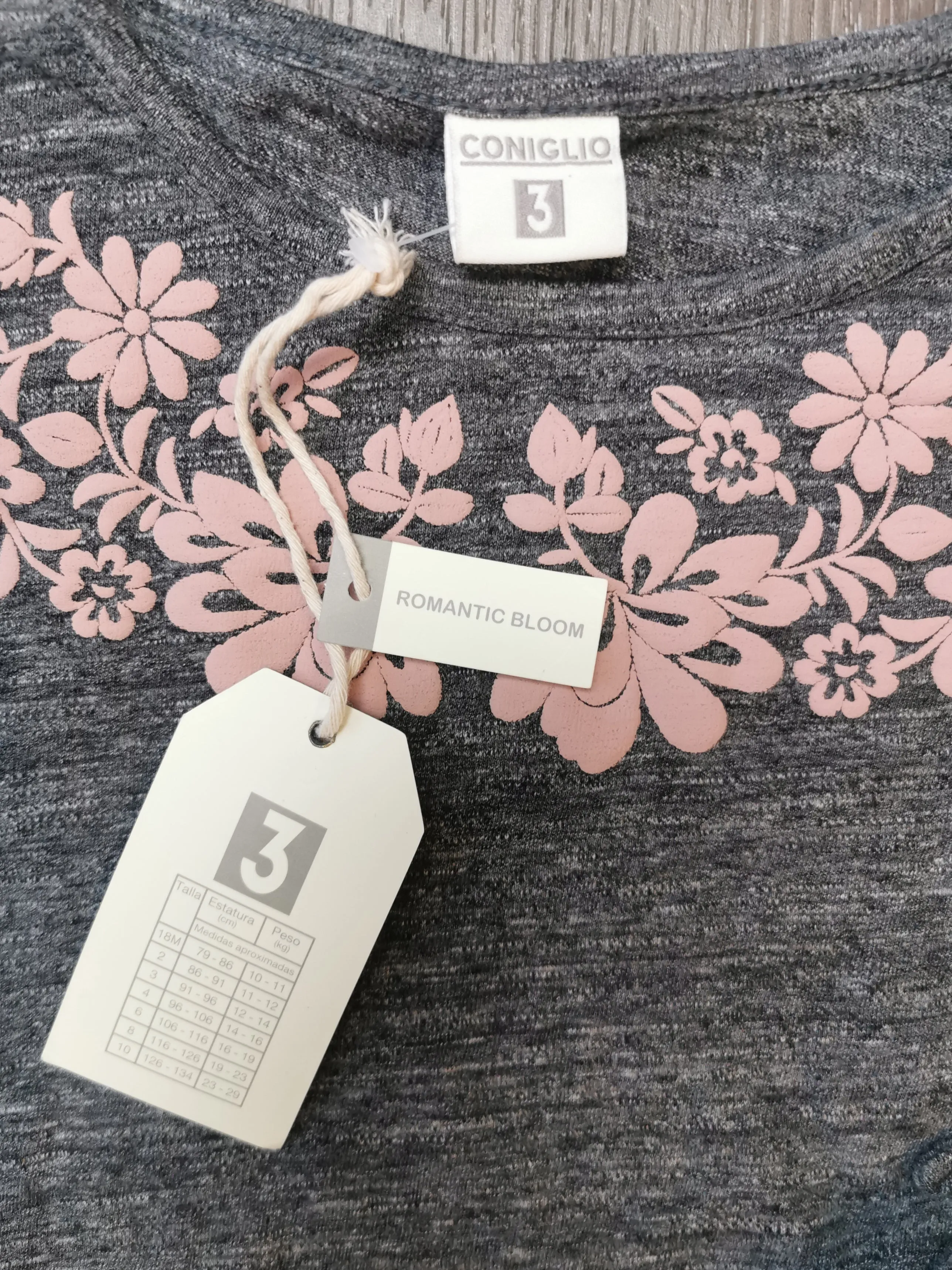 GIRL SIZE 3 YEARS - CONIGLIO, High-low, Long-sleeved, Floral Boho Top NWT B32