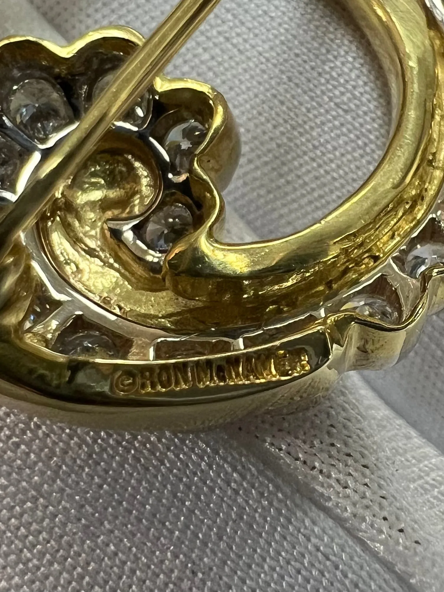 Gump’s Diamond 18k Yellow Gold Brooch By Ron McNamer