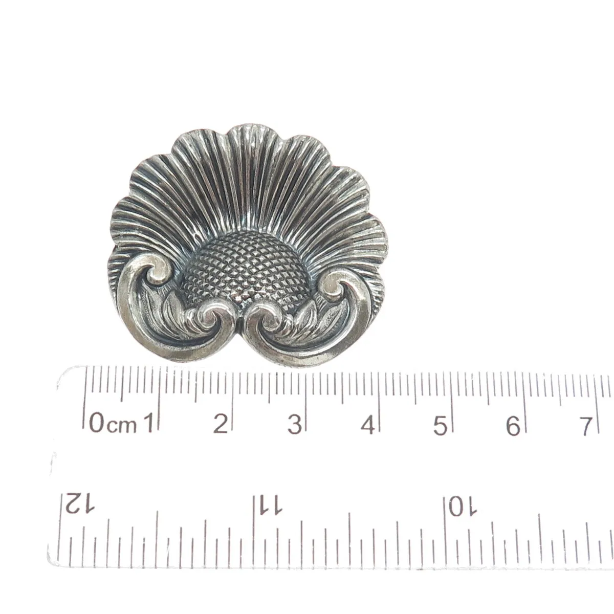 JEWELART 925 Sterling Silver Antique Art Deco Flower Repousse Oxidized Brooch