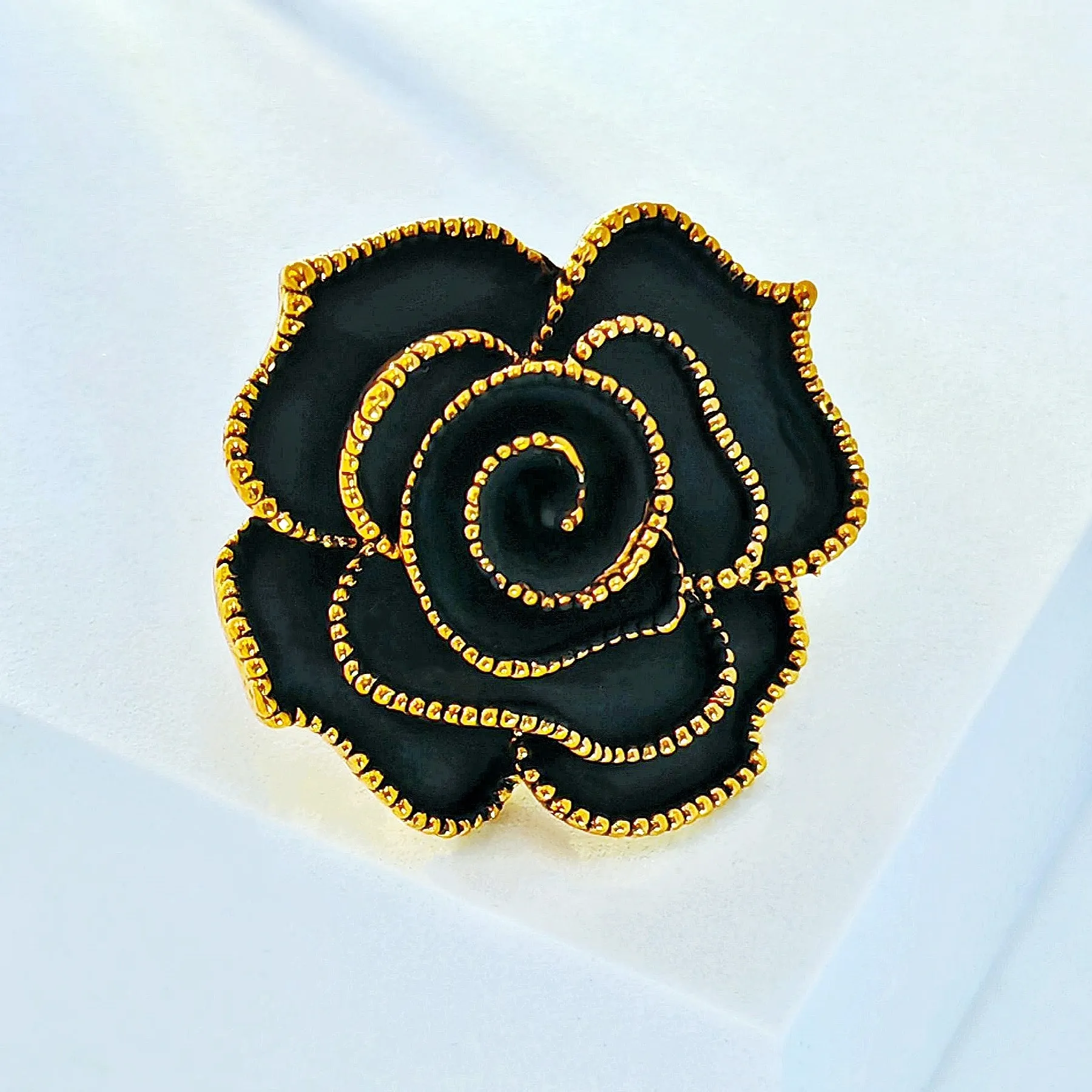 Jewelblings Vintage Golden Beaded Full Bloom Black Rose Brooches Gold Tone Multi Petal Black Rose Flower Enameled Pin Women Church Jewelry