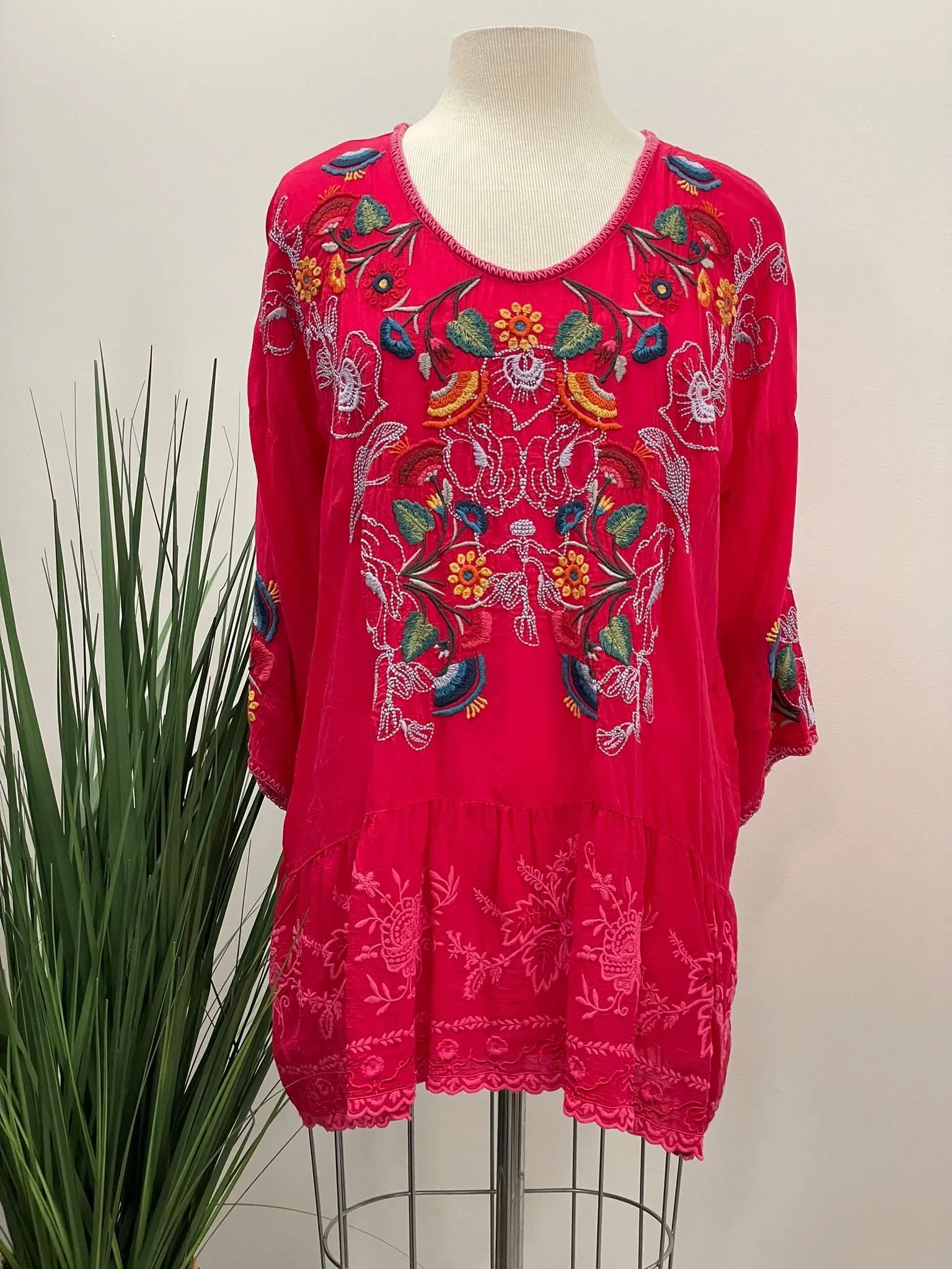 Johnny Was Cherie Floral Embroidered Tunic Top Boho Chic C25923