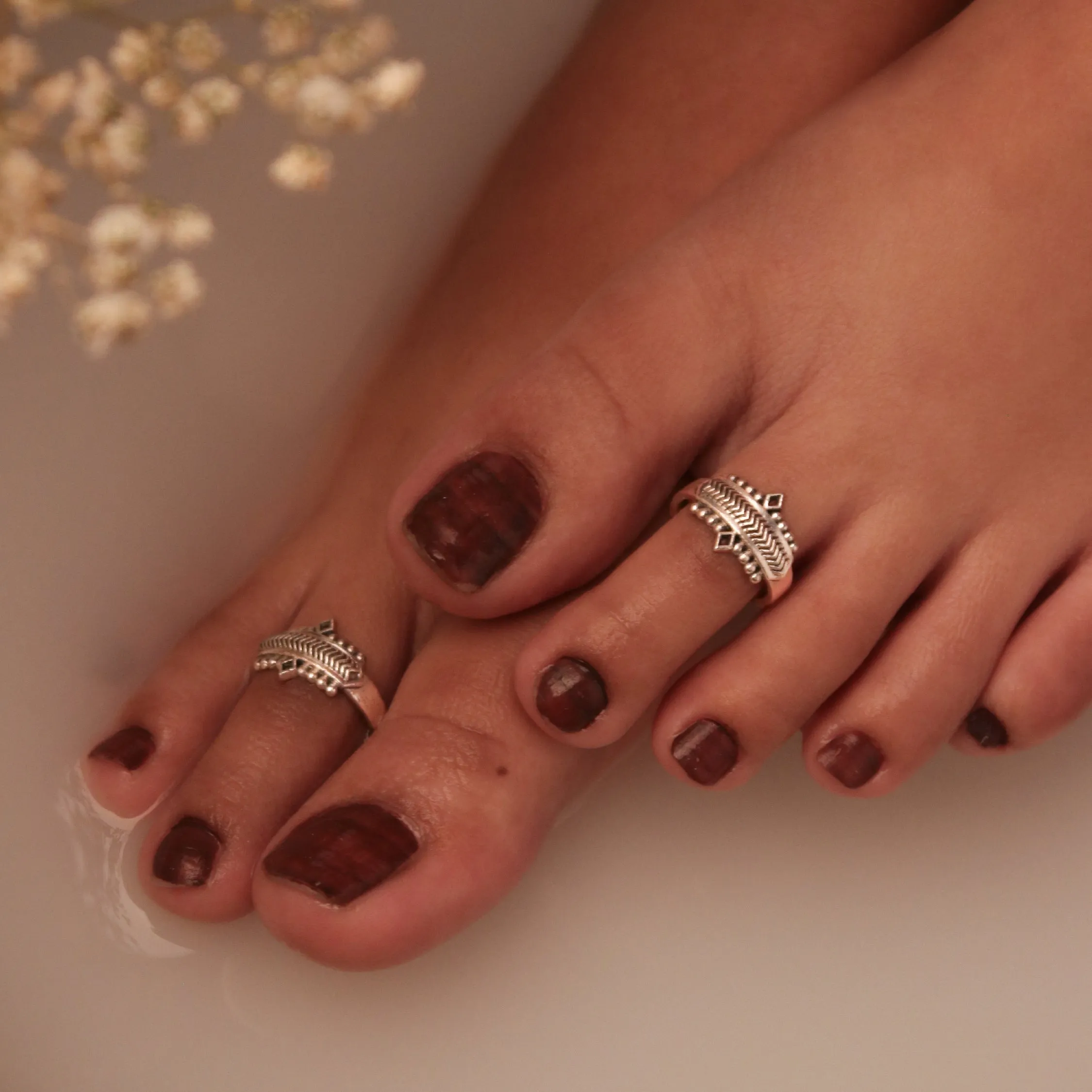 Kalki silver toe ring by Moha