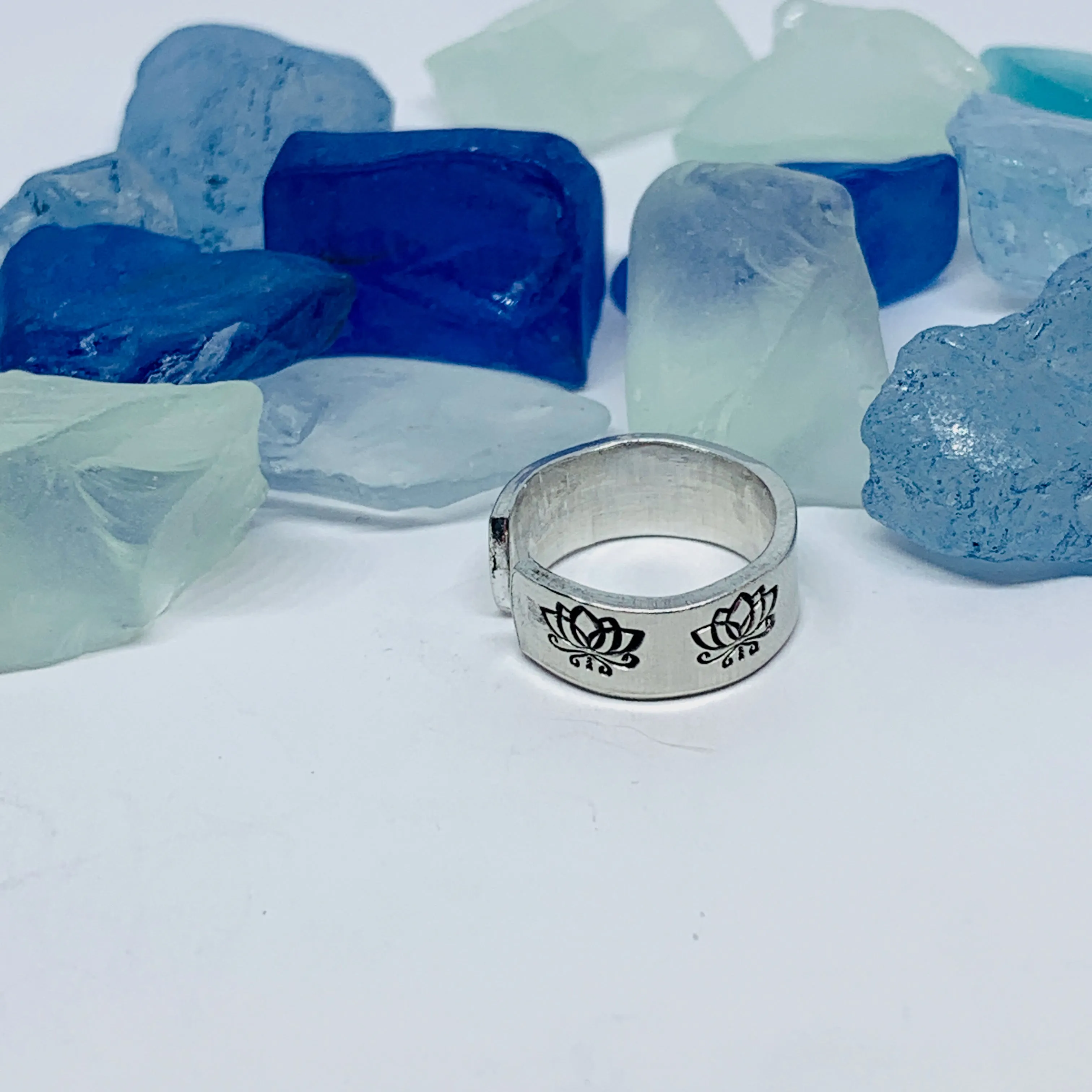 Lotus Flowers(s) Hand Stamped Toe Ring | July Birth Flower Ring | Om Minimalist Toe Ring | Mother Daughter Ring Set | BFFs Rings | Yoga Zen