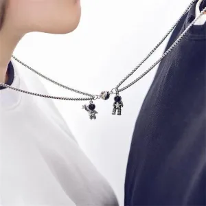 Magnet Astronaut Couples Pendant