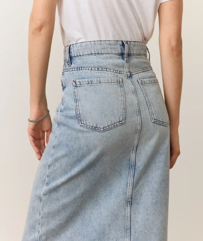 Marine Layer Fawn Denim Midi Skirt in Medium Wash