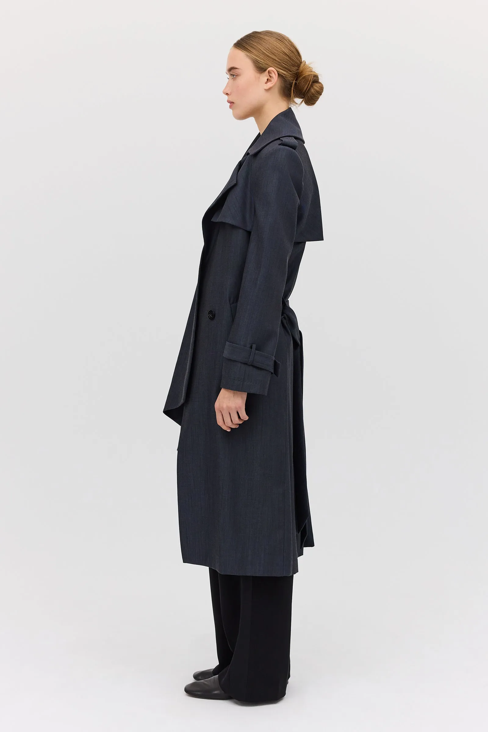 MIDNIGHT SUITING VEIL TRENCH