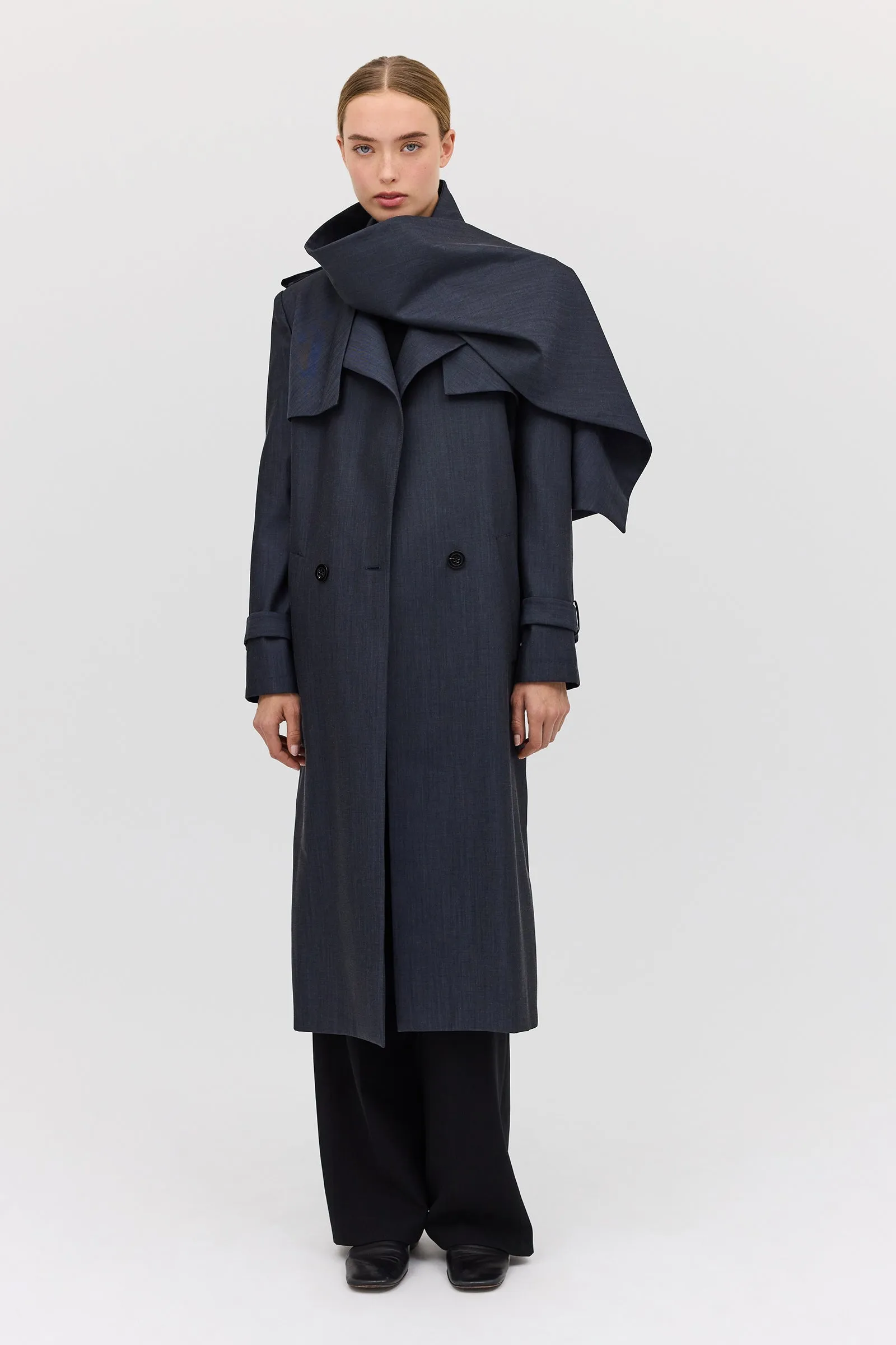 MIDNIGHT SUITING VEIL TRENCH