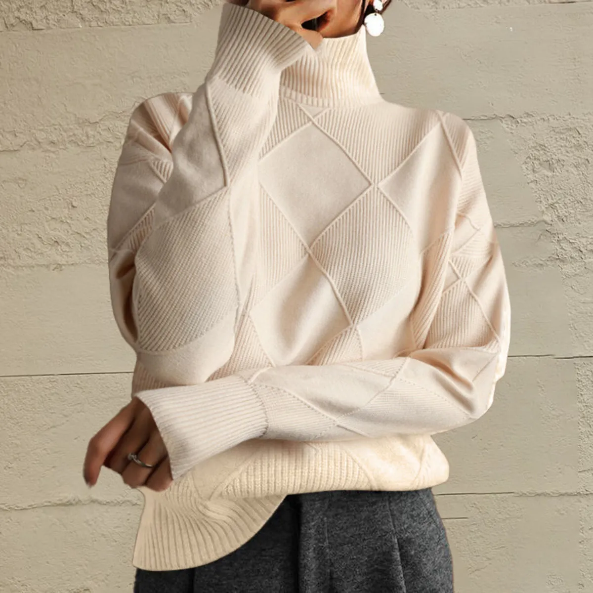 Nessa Geometric Turtleneck Long Sleeve Sweater