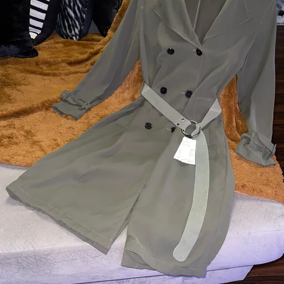 New Express Olive Green Soft Flowy Button Front Trench Jacket Coat