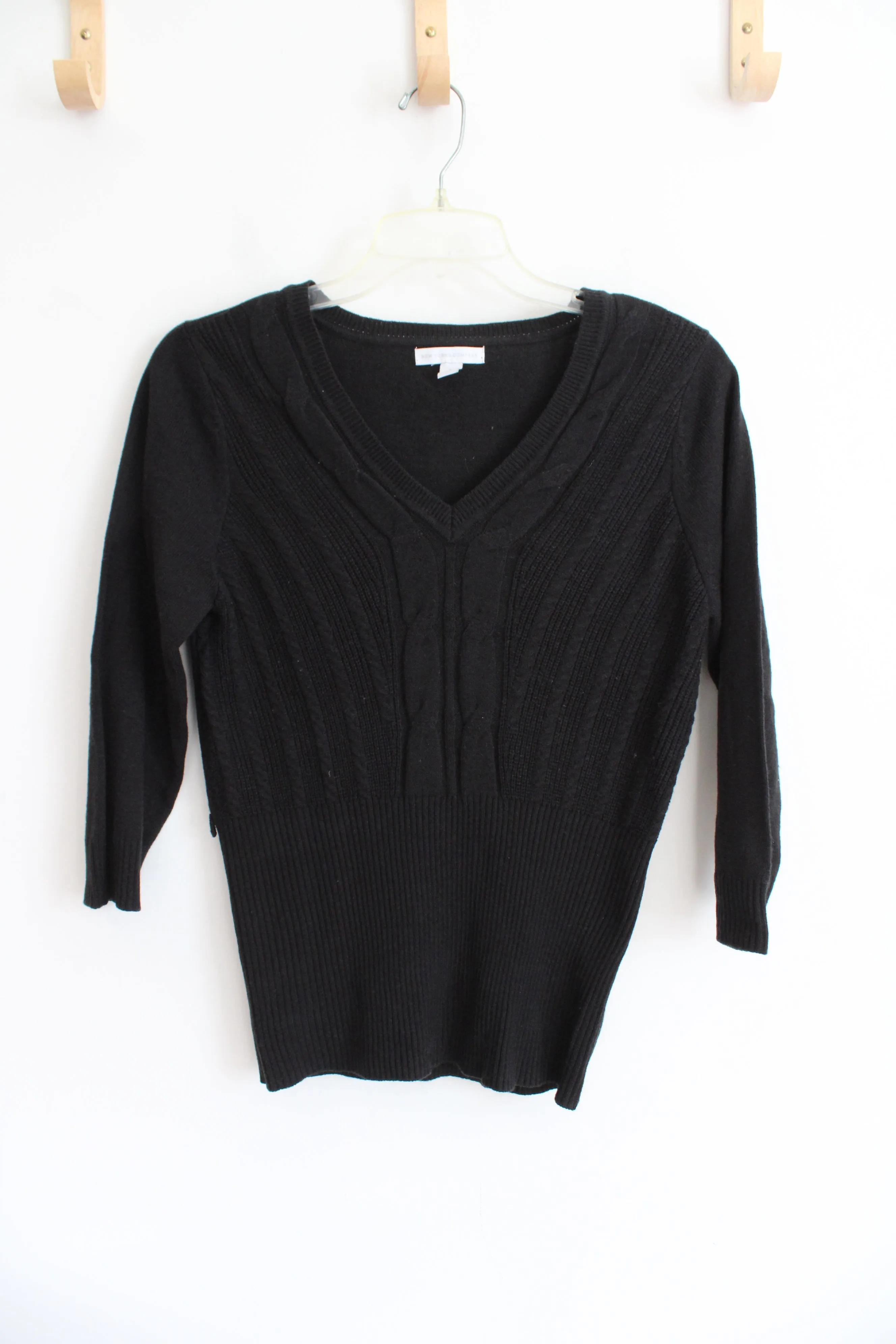 New York & Company Black Fitted Ribbed Sweater | S