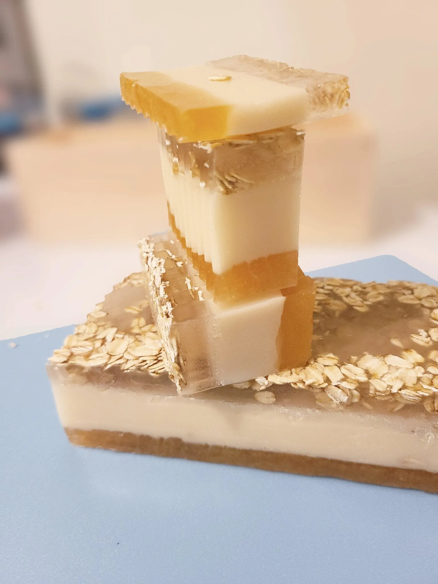 Oatmeal & Honey Body Soap (Vanilla Fragrance)