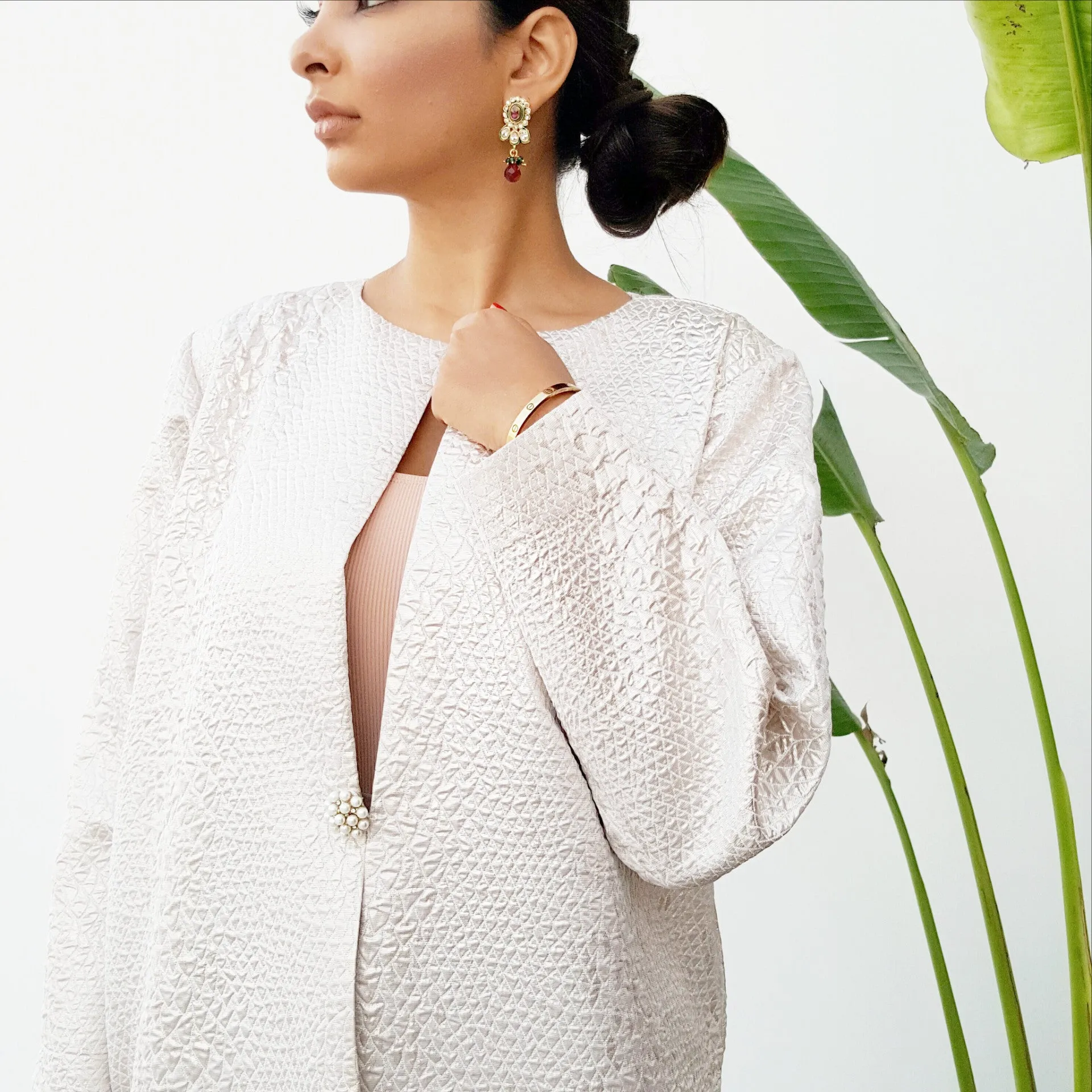 Qabeela SS17  Off White & Matt Silver Jacquard Evening Duster
