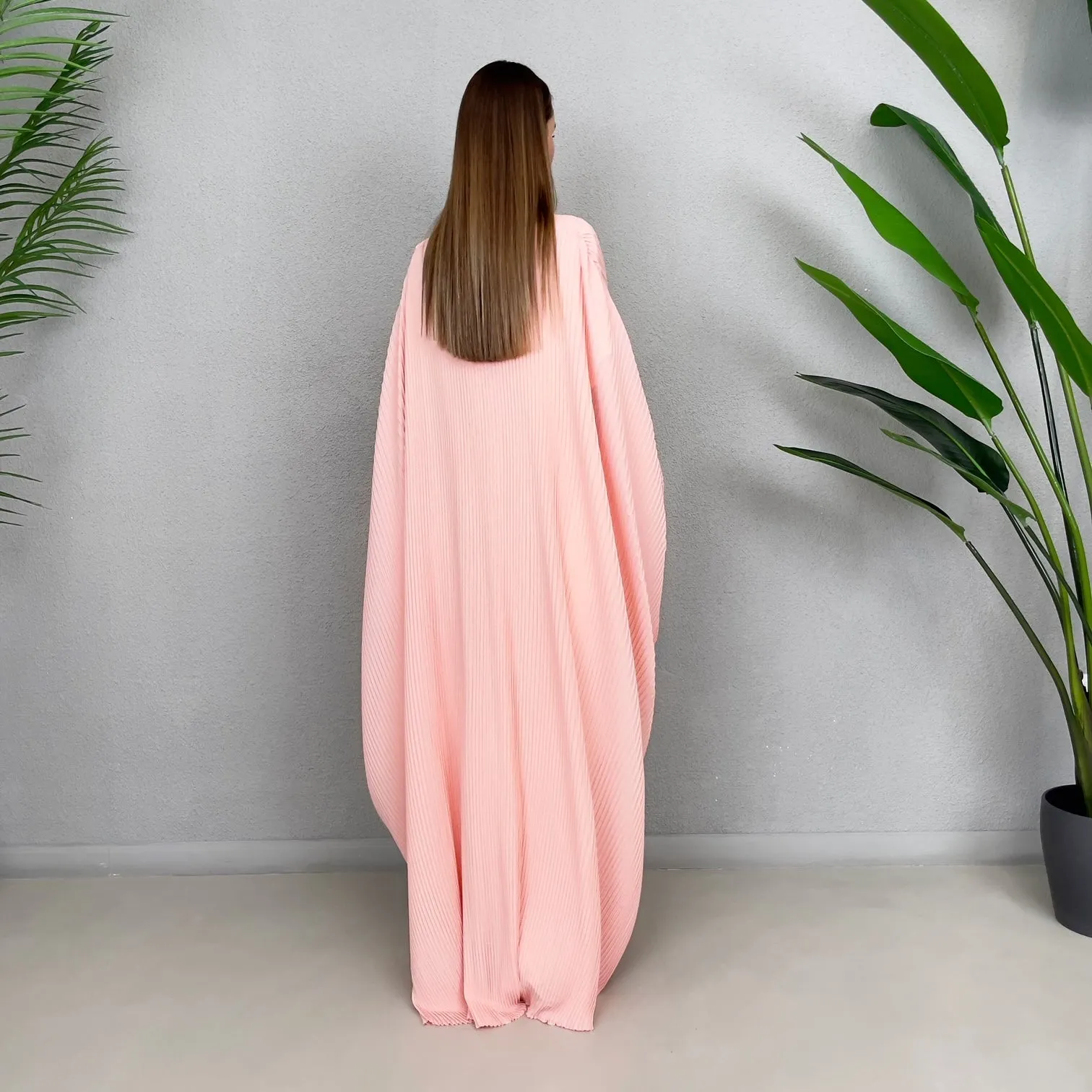 RAM23 PLEATED SALMON ABAYA WITH BELT