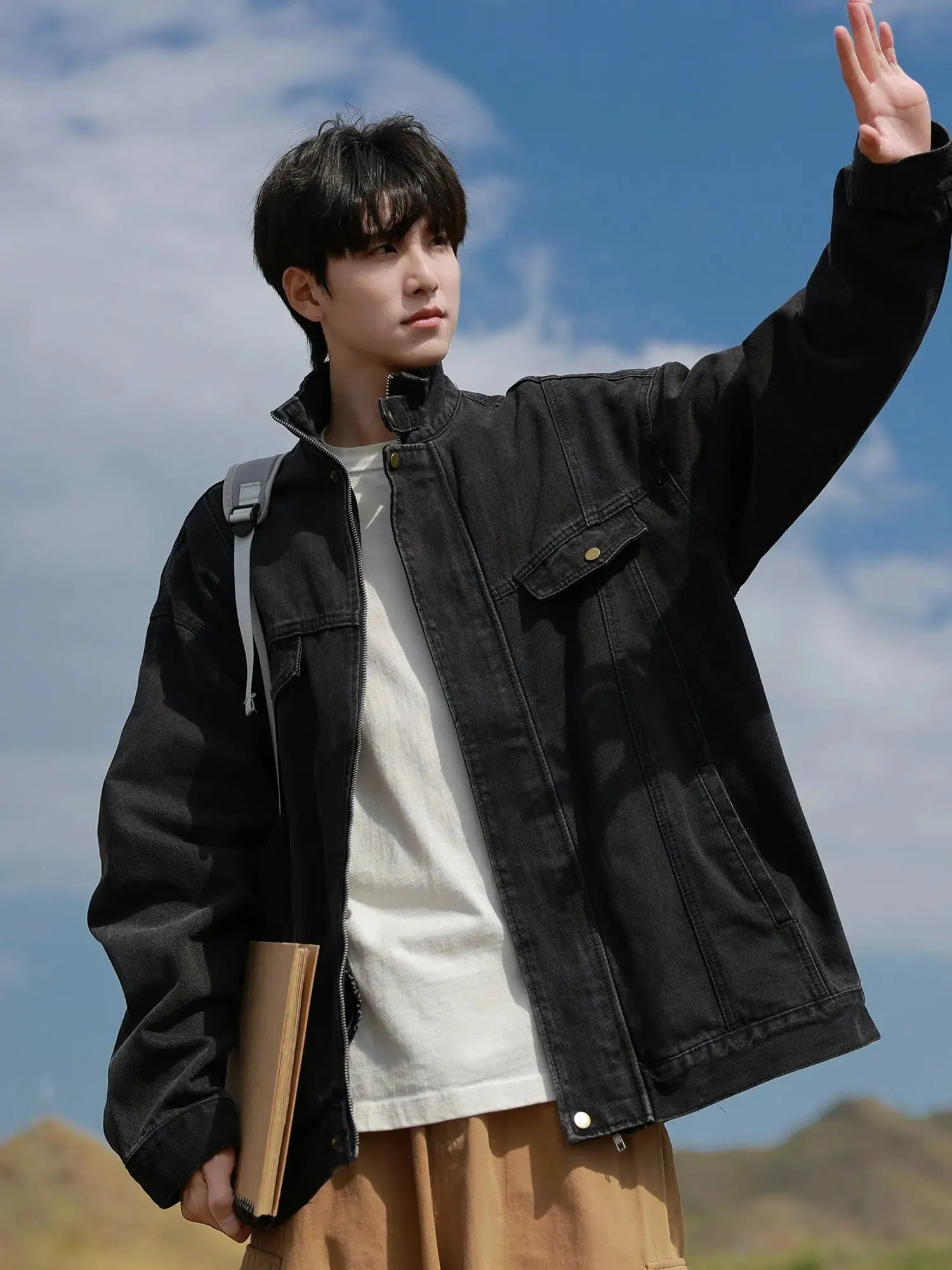 Snap Button Closure Denim Jacket