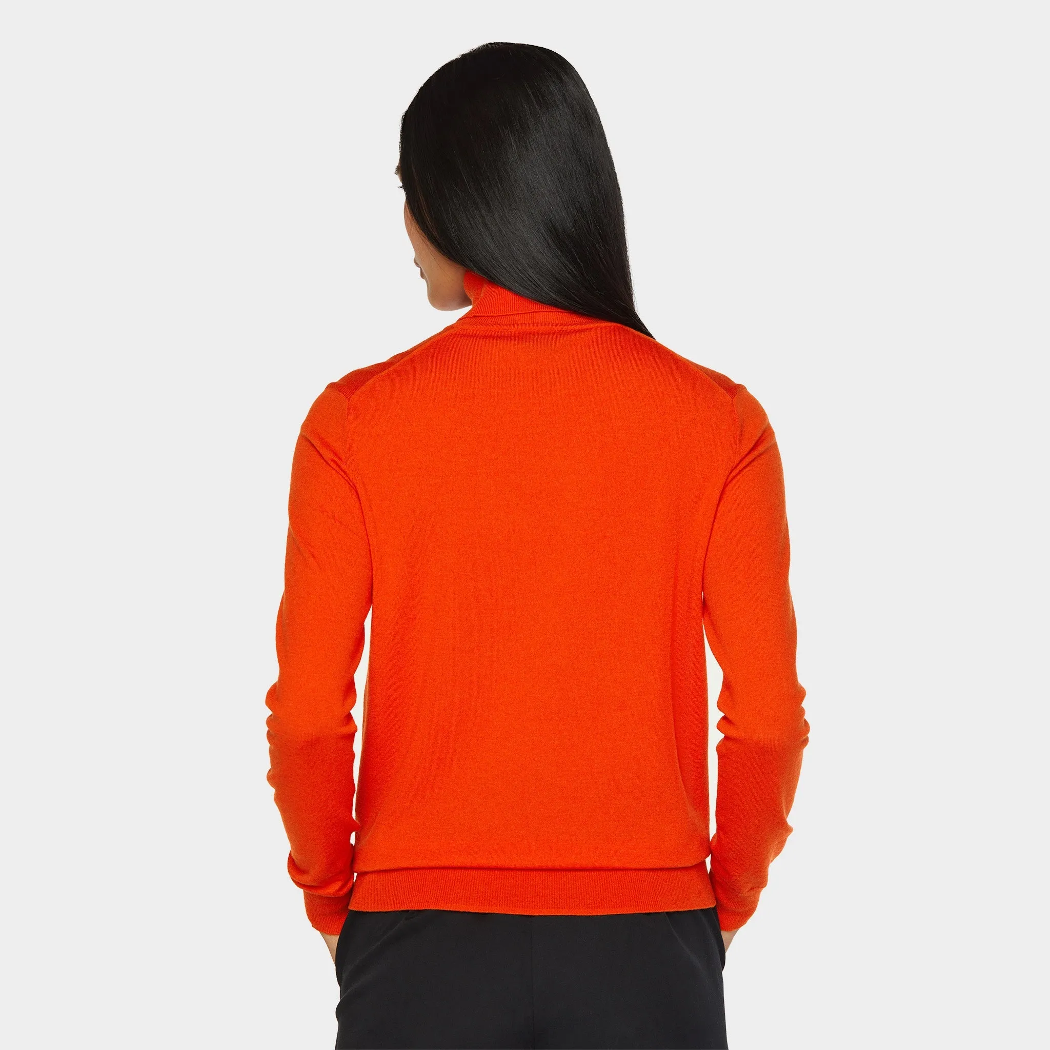 Stretch Merino Turtleneck