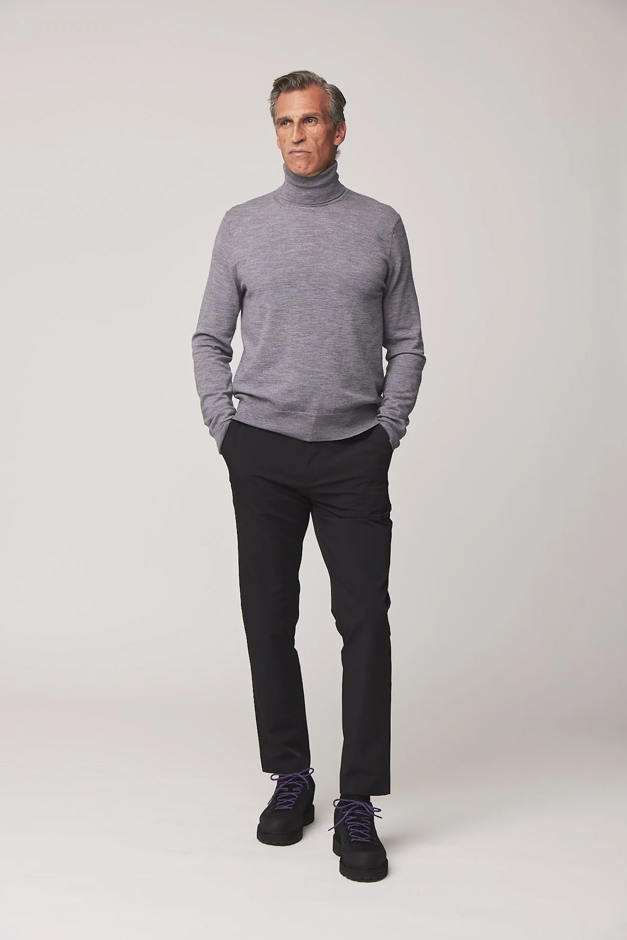 Stretch Merino Turtleneck