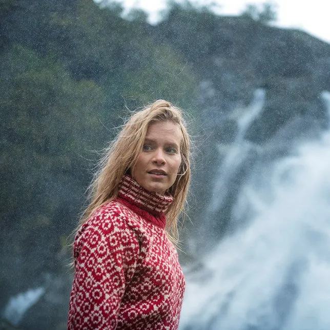 Svalbard Highneck Sweater