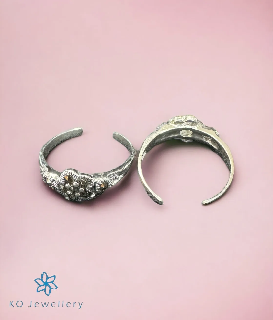 The  Lance Silver Marcasite Toe-Rings