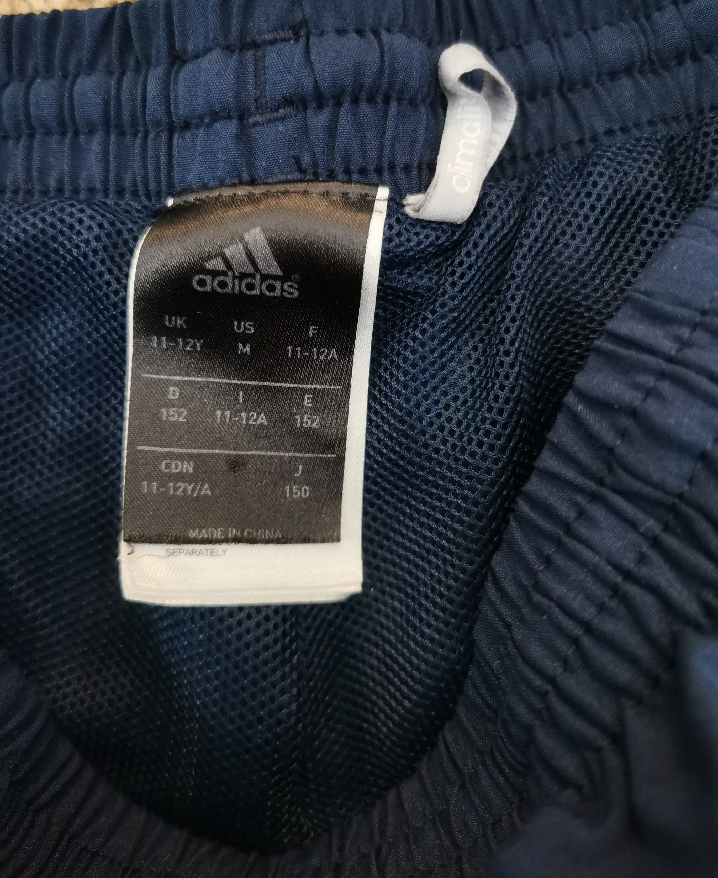 UNISEX SIZE MEDIUM (11/12 YEARS) - ADIDAS, Climalite Running Shorts EUC B44