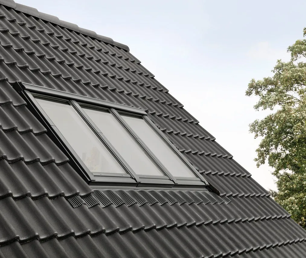 VELUX GGLS FFKF06 2066 Triple Glazed STUDIO 3-in-1 Roof Window (1880 x 1178mm)