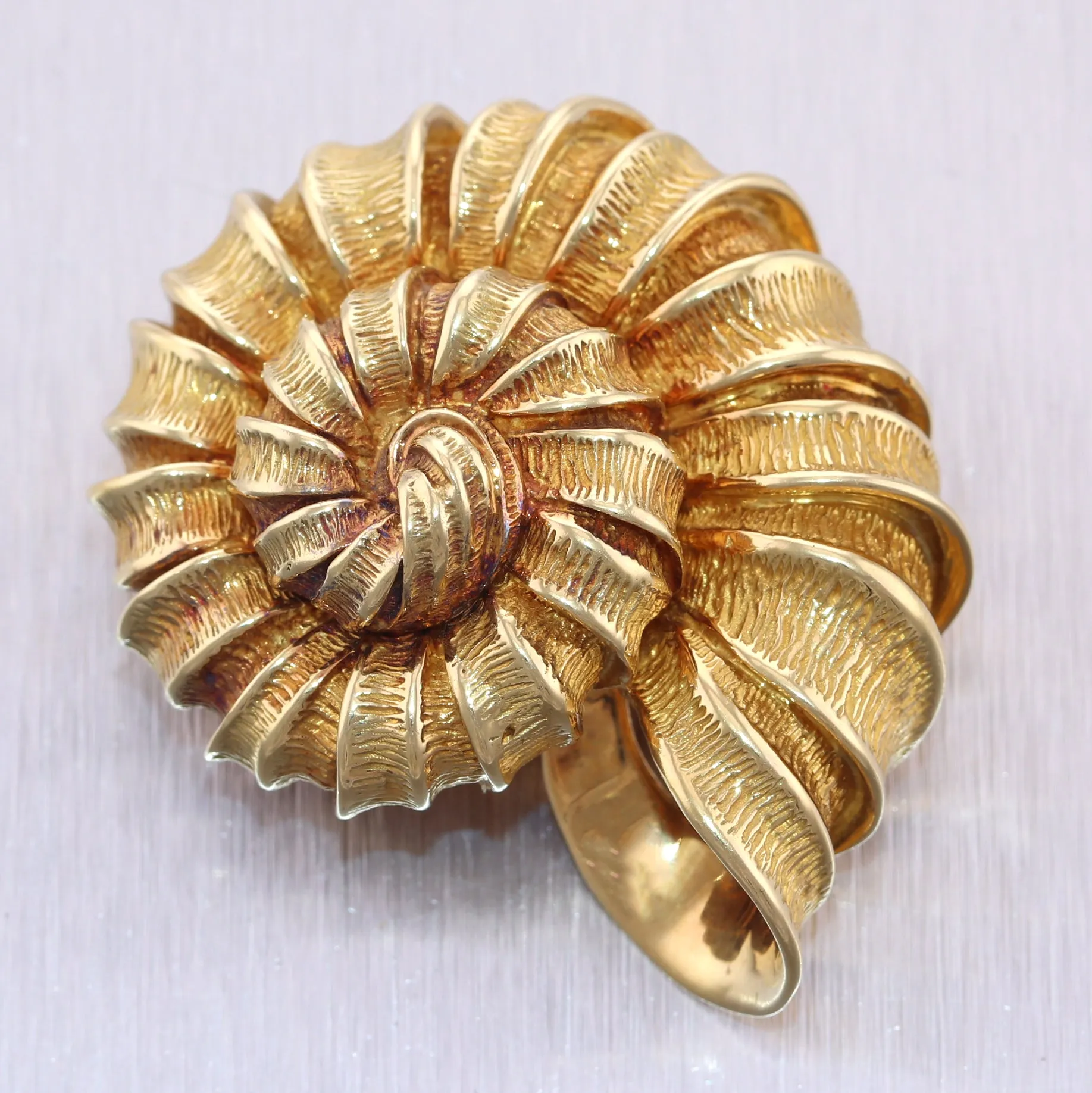 Vintage Estate Tiffany & Co. 18k Yellow Gold Spiral Shell Brooch Pin