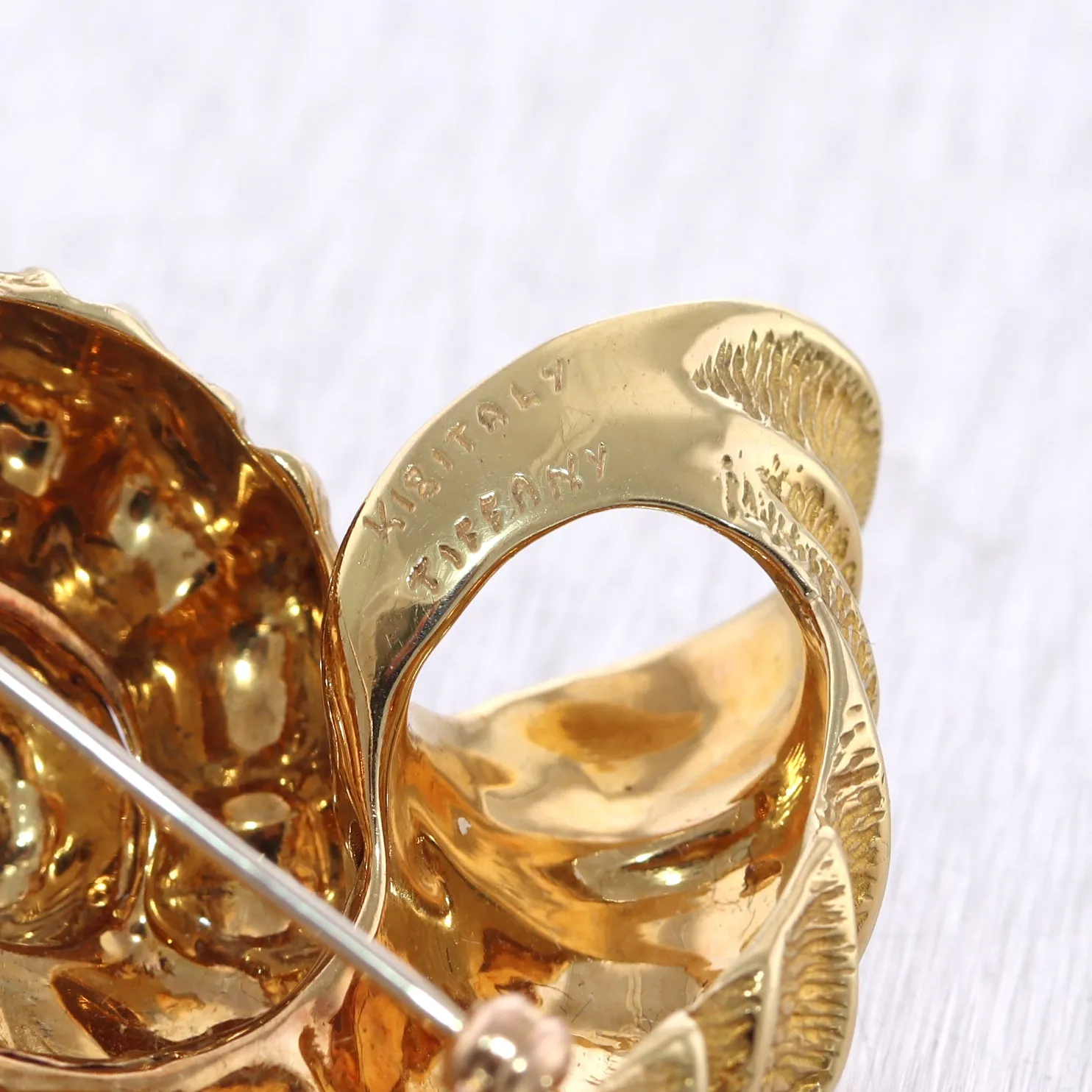 Vintage Estate Tiffany & Co. 18k Yellow Gold Spiral Shell Brooch Pin
