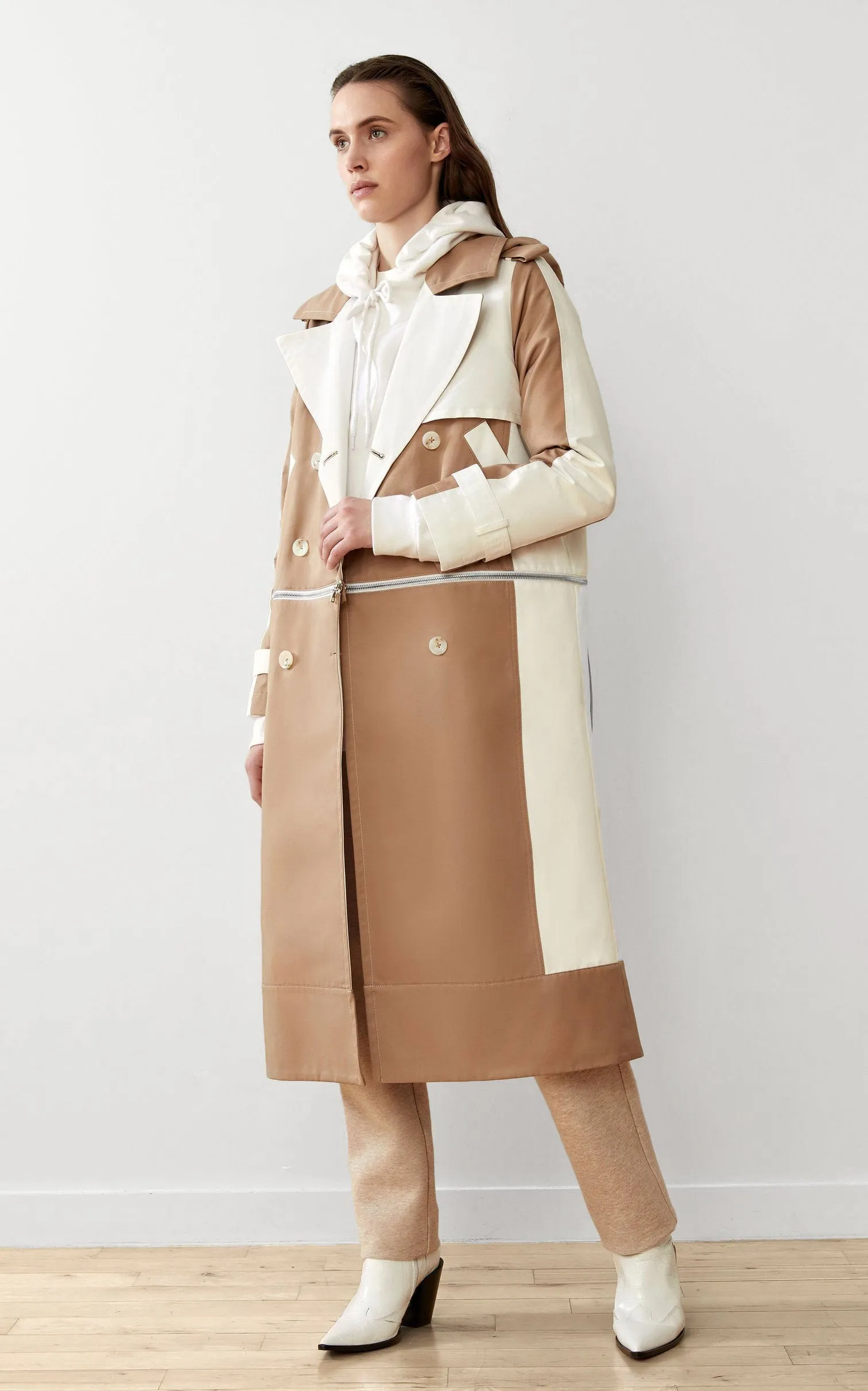 WATER-RESISTANT CONVERTIBLE SUSTAINABLE TRENCH