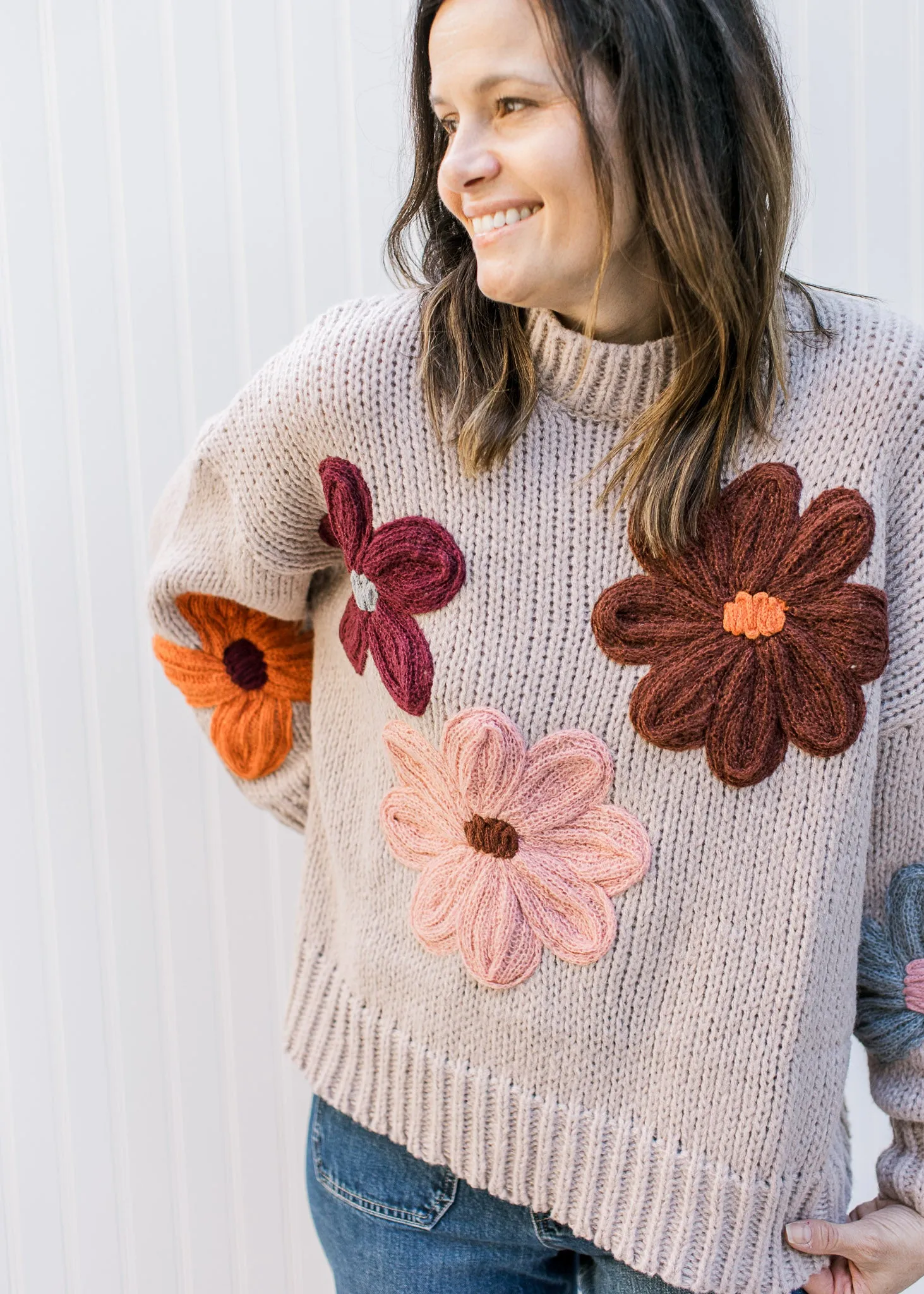 XZ Natural Yarn Flowers Sweater